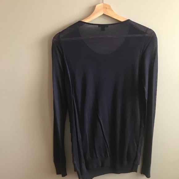 🎀ANN TAYLOR🎀 Ruffle Front Top - Picture 4 of 7